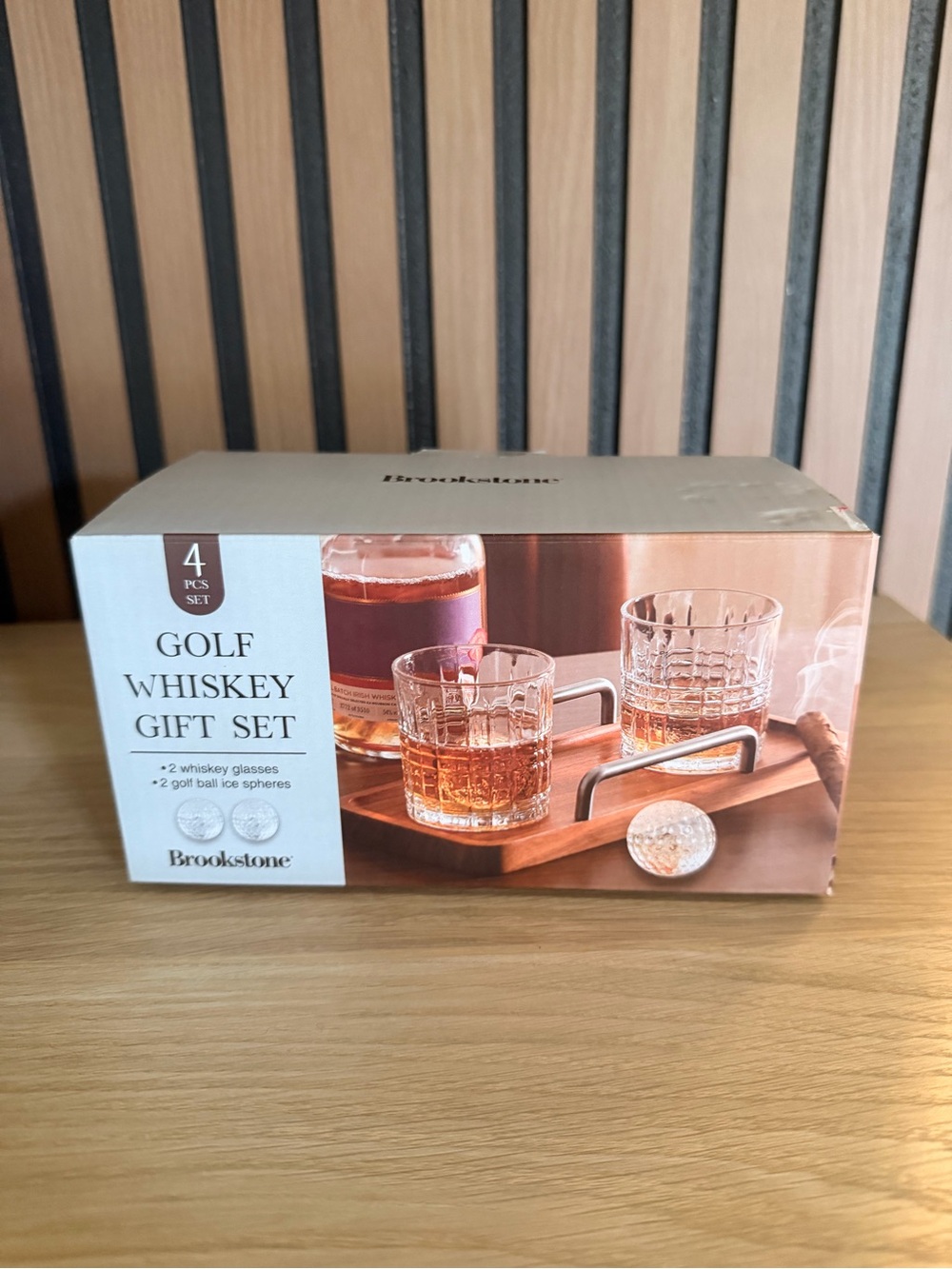Brookstone Golf Whiskey Gift Set 4-Piece Glasses & Golf Ball Ice Spheres NEW